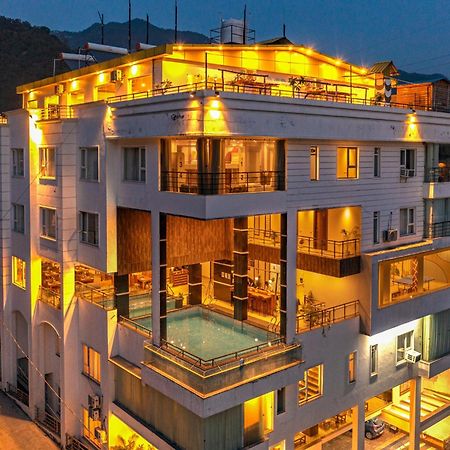 Moustache Rishikesh Luxuria Hostel Exterior photo